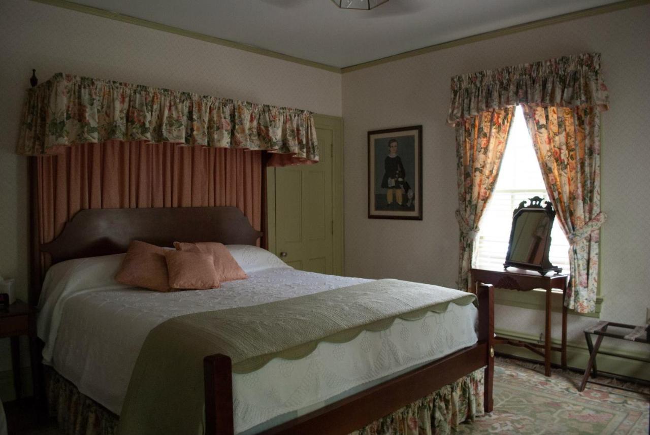Colonial Capital B&B Williamsburg Esterno foto