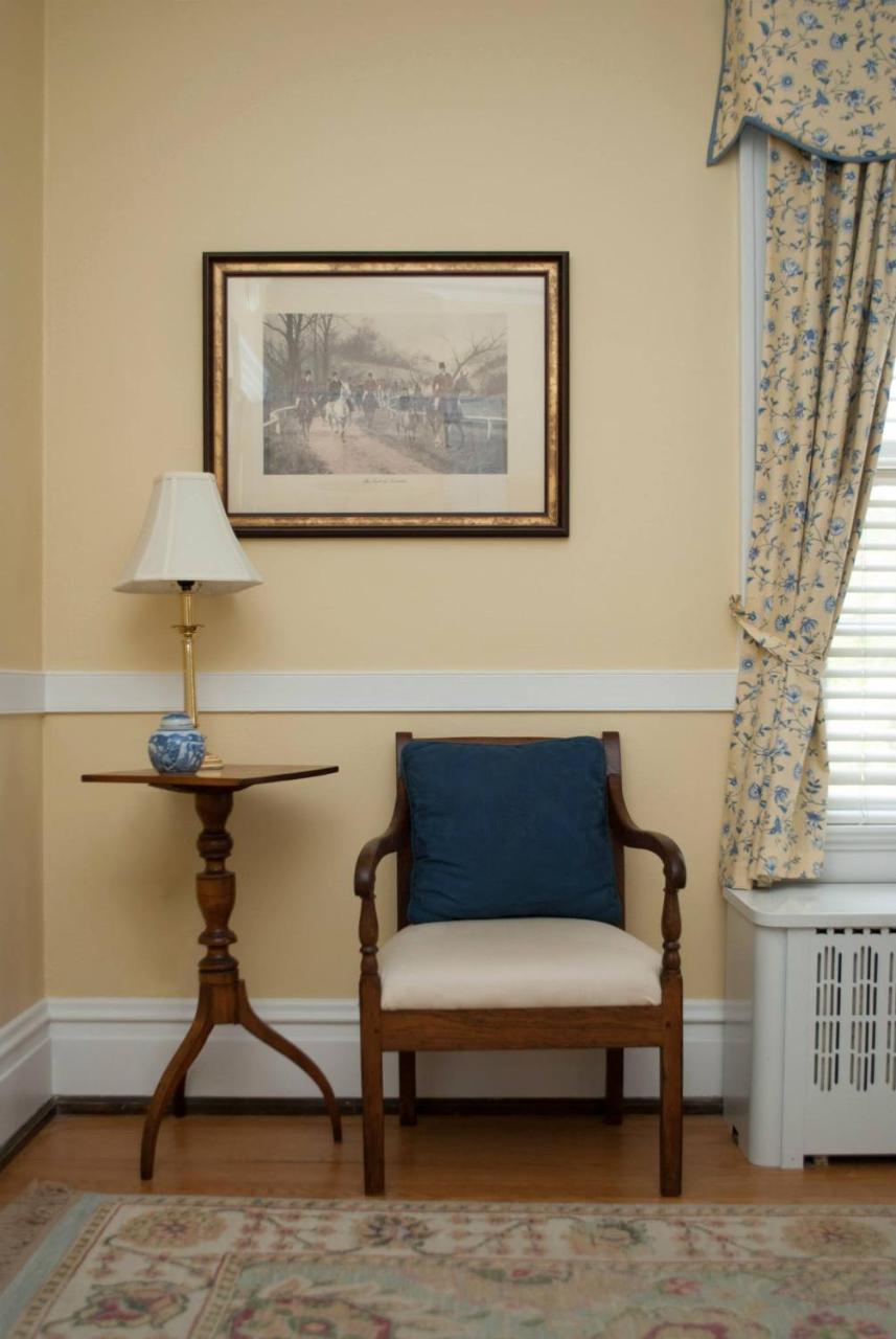 Colonial Capital B&B Williamsburg Esterno foto