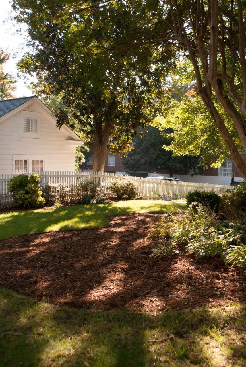 Colonial Capital B&B Williamsburg Esterno foto